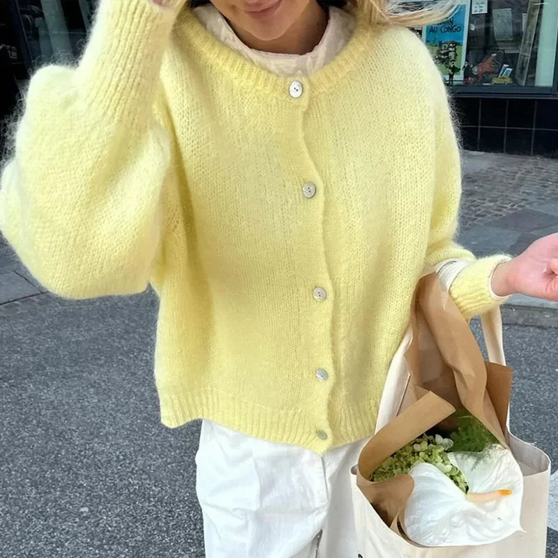 Adelyn Knitted Cardigan - Image 3