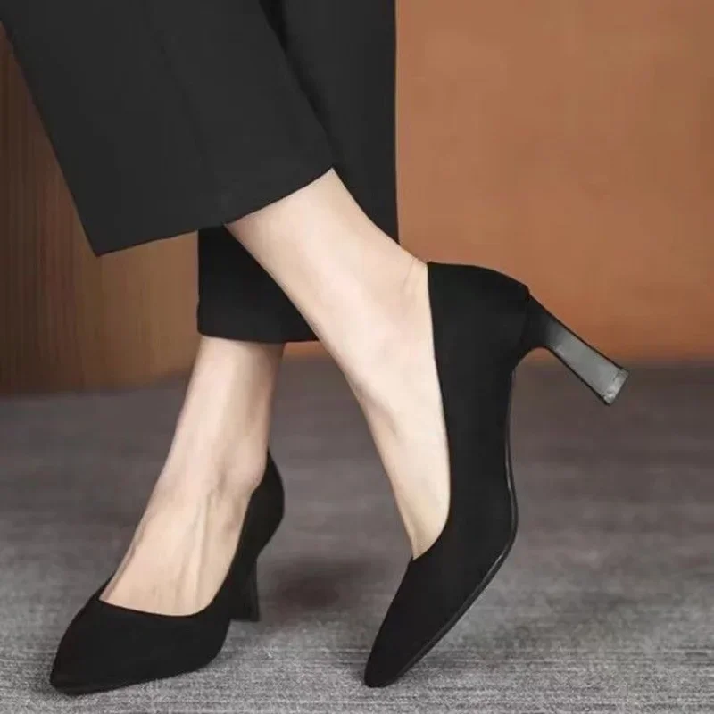 Always Classic Pointed Pumps - Image 3