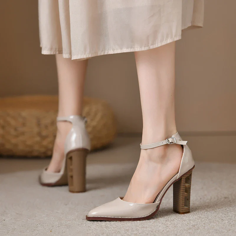 Aviana Pointed Toe Pumps - Image 2