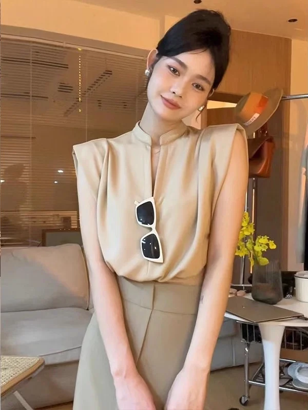 Ayden V Neck Top - Image 9
