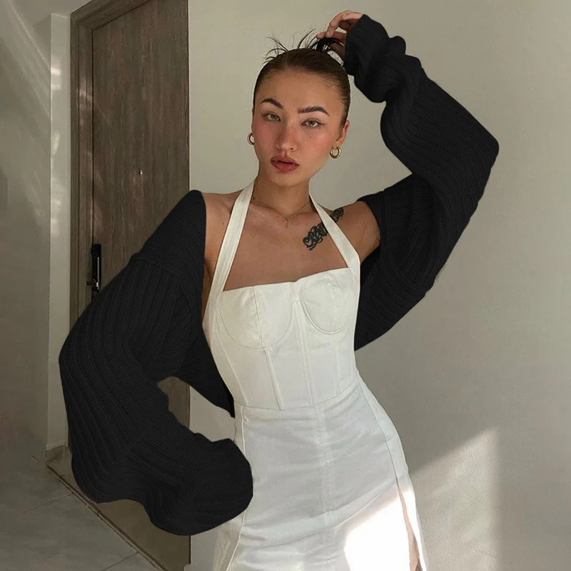 Barely There Cropped Cardi - Image 23