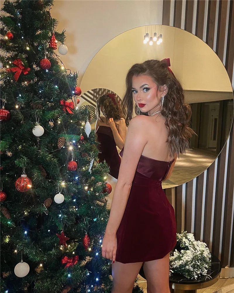 Blind Date Strapless Mini Dress - Image 23