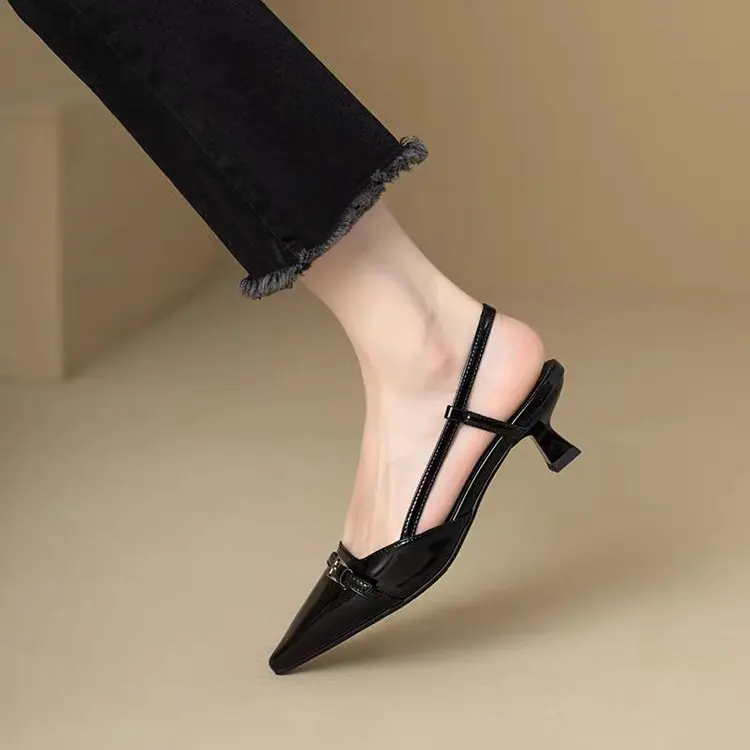 Briar Retro Medium Heel - Image 6