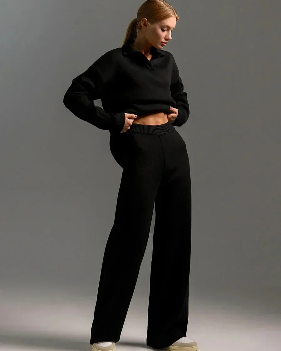 Camberian Knitted Set - Image 3