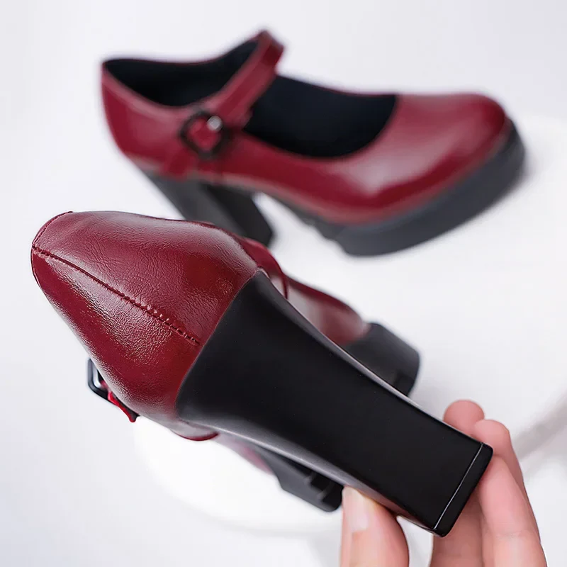Cohen Closed Toe Heels - Image 7