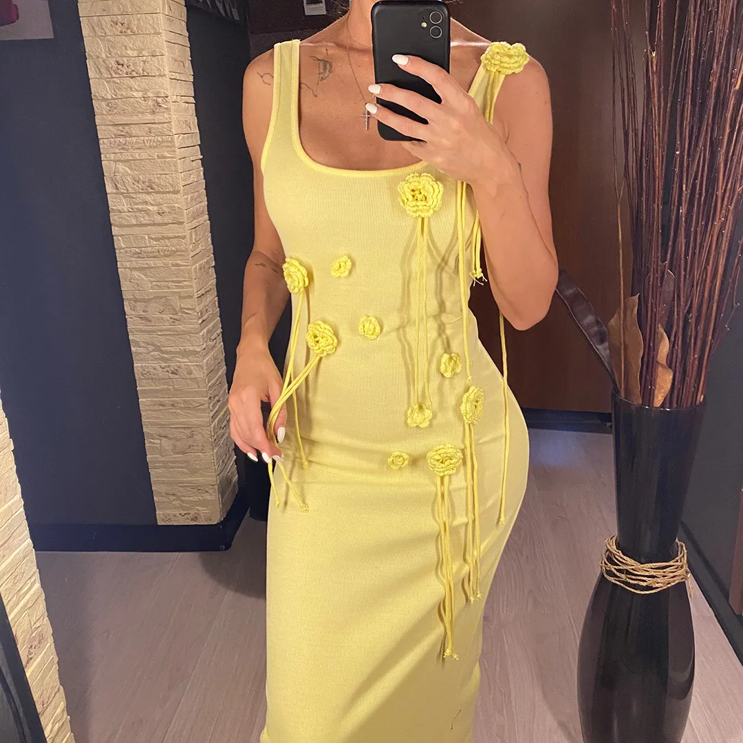 Delany Knitted Flower Dress - Image 2