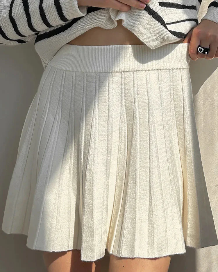 Doreen Mini Pleated A line Skirt - Image 4
