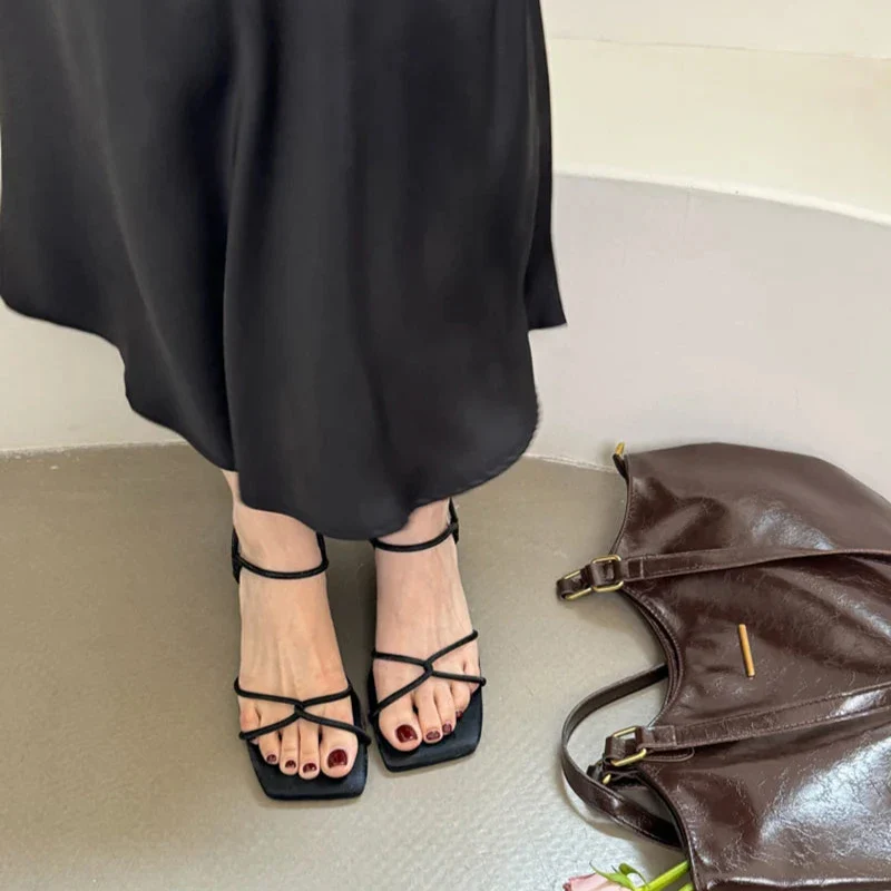 Dove Open Toe Thick Heels - Image 3