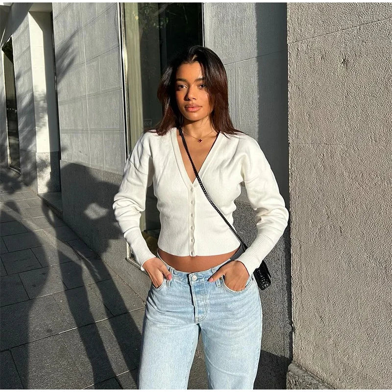 Efina V Neck Knitted Cardigan - Image 18