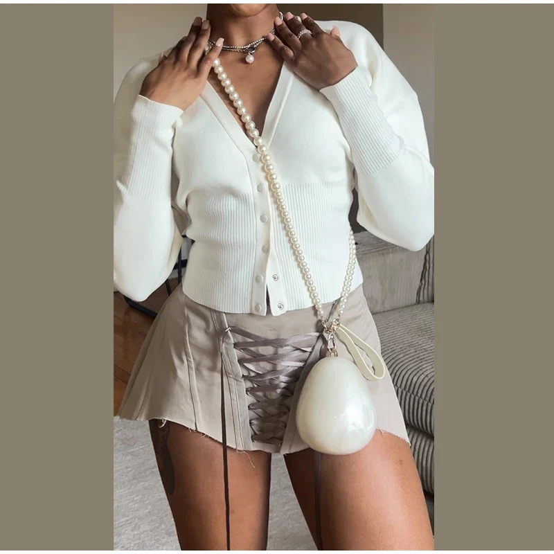 Efina V Neck Knitted Cardigan - Image 19
