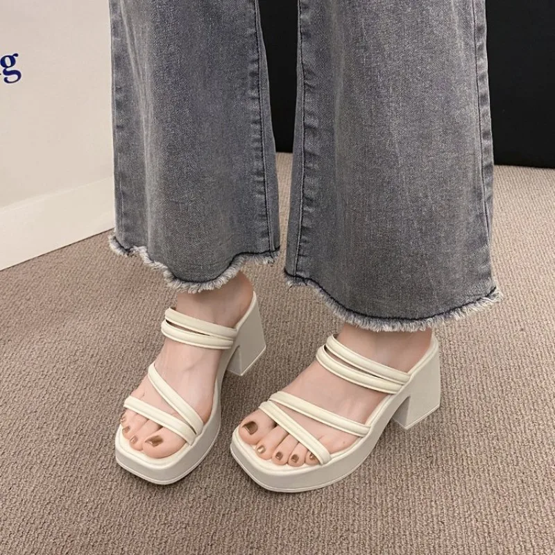 Elenora Square Heels Sandals - Image 3