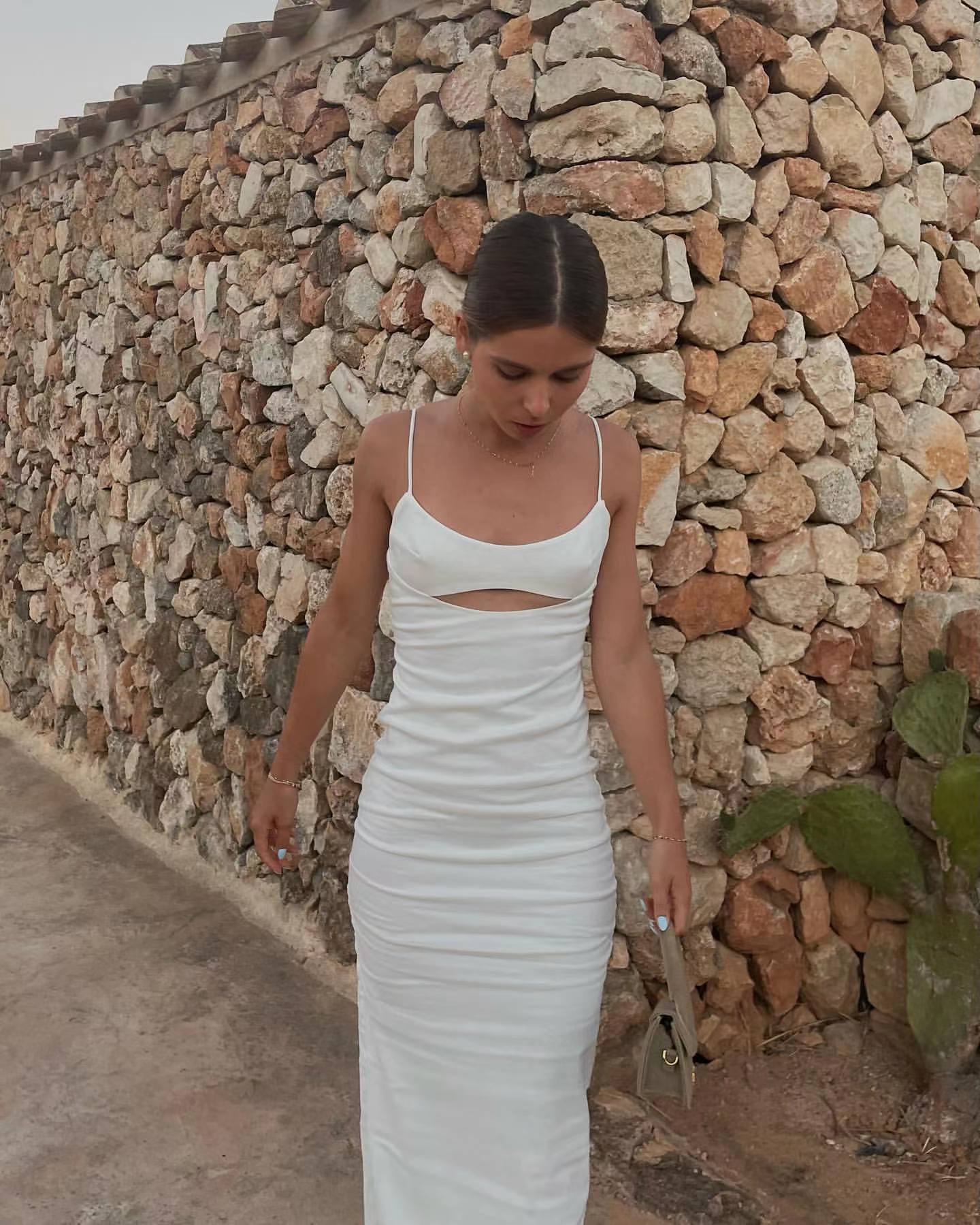 Evie Backless Sling Dress - Image 4