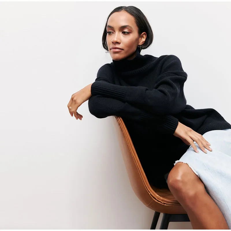 Fall Fav Cozy Turtleneck Pullover - Image 7