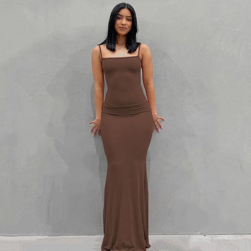 Hannah Slim-Fit Maxi Dress - Image 14