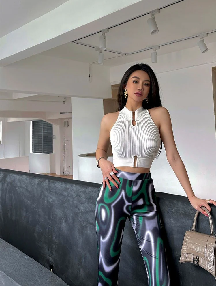 Indie Islander Crop Top - Image 2