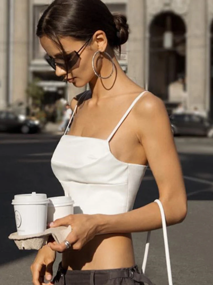 Jane Backless Crop Top - Image 3