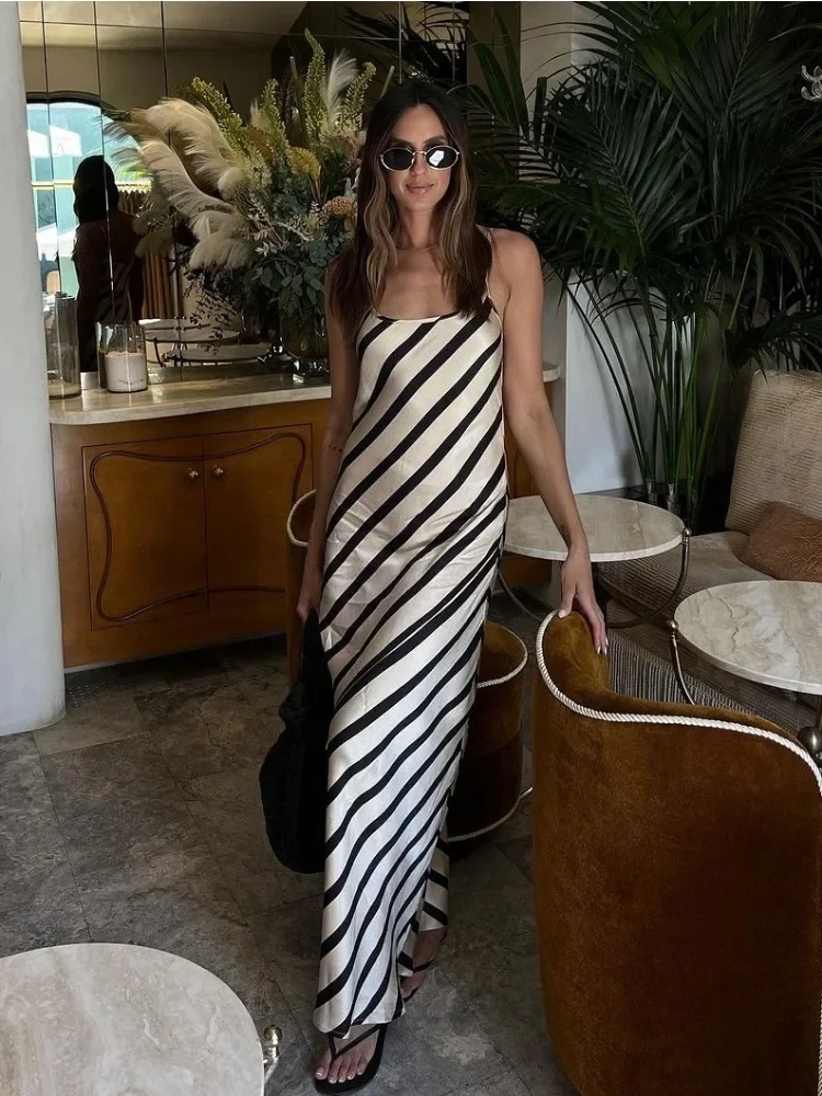 Just Your Stripe Backless Maxi Dress - Image 4