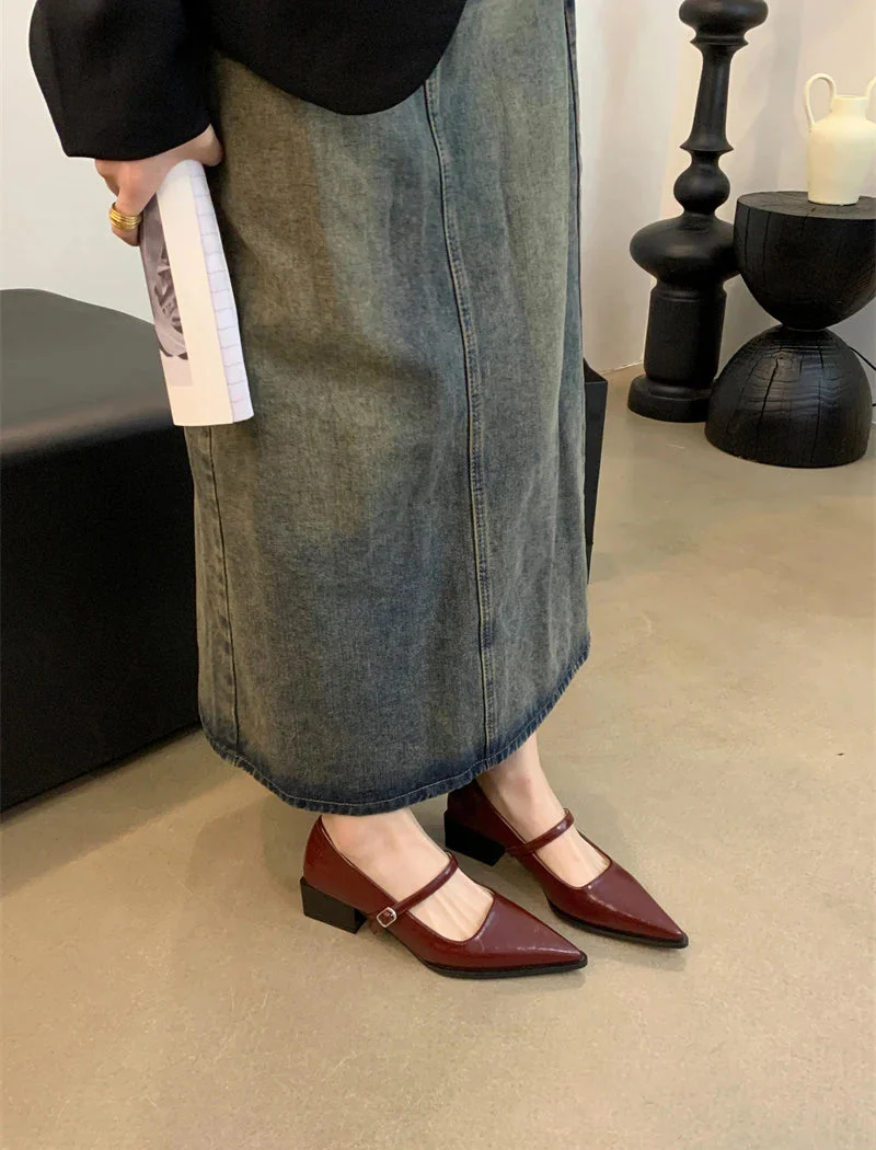 Keely Retro Pointed Toe Pumps - Image 5