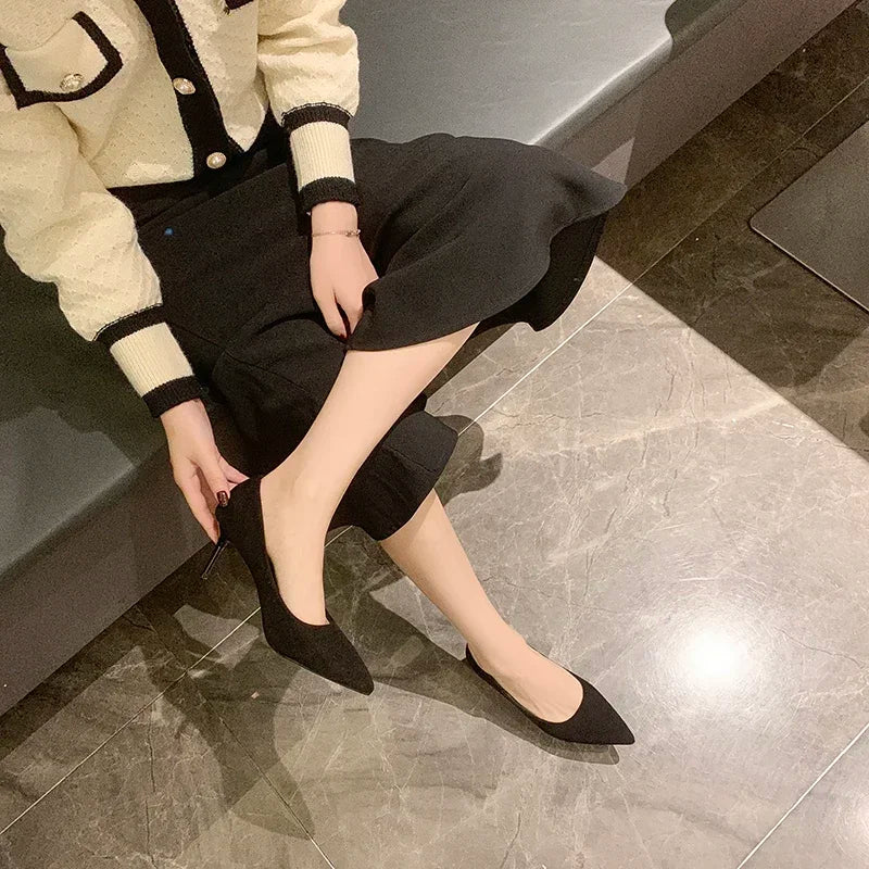 Kiana Pointed Toe Pumps - Image 16