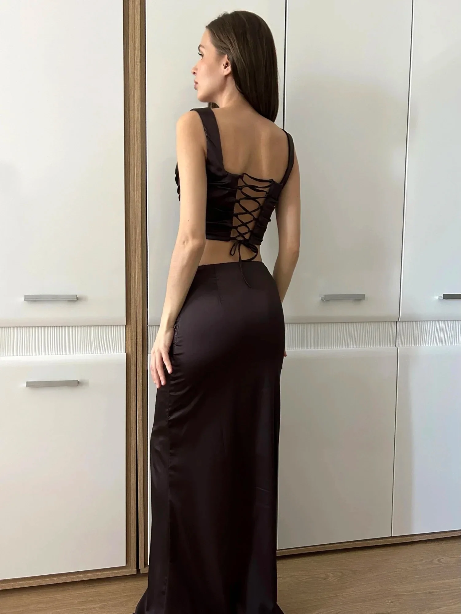 Laria Satin Bodycon Corset Set - Image 12