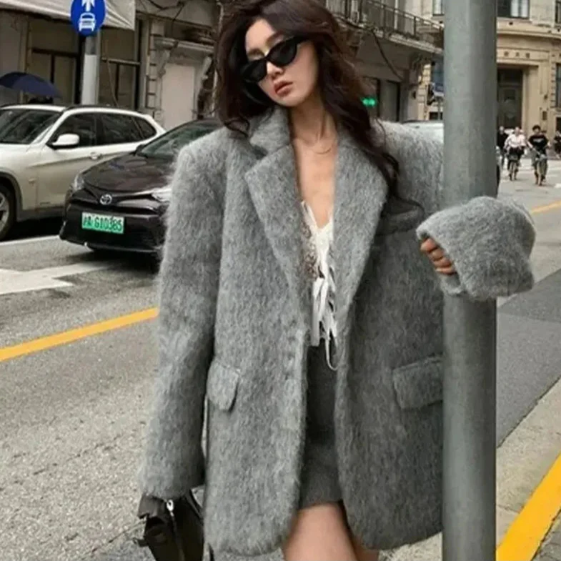 Lissette Turn Down Collar Coat - Image 16