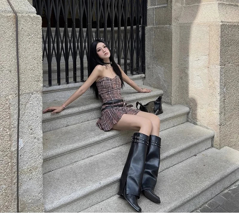 Malissa Long Pipe Boots - Image 16