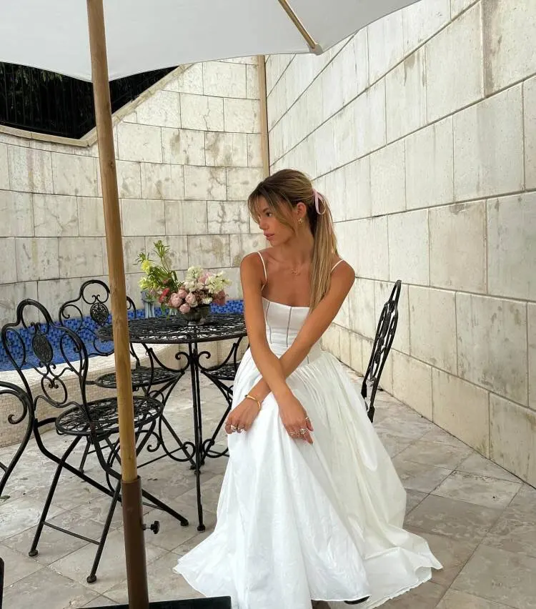 Maura Classic White Flare Dress - Image 16