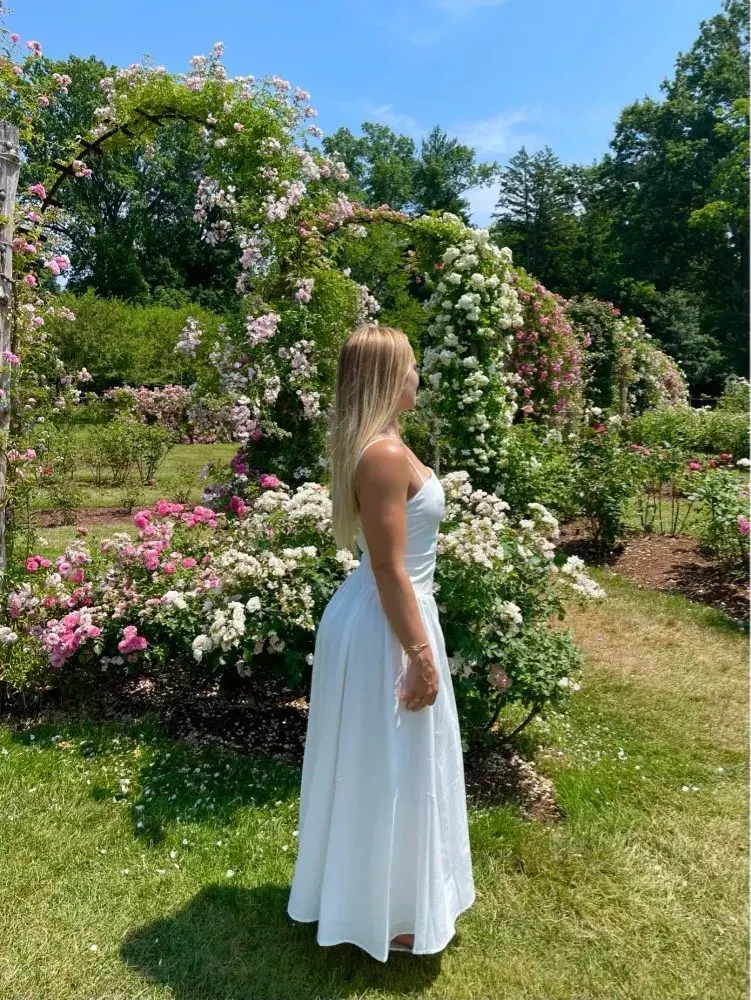 Maura Classic White Flare Dress - Image 18