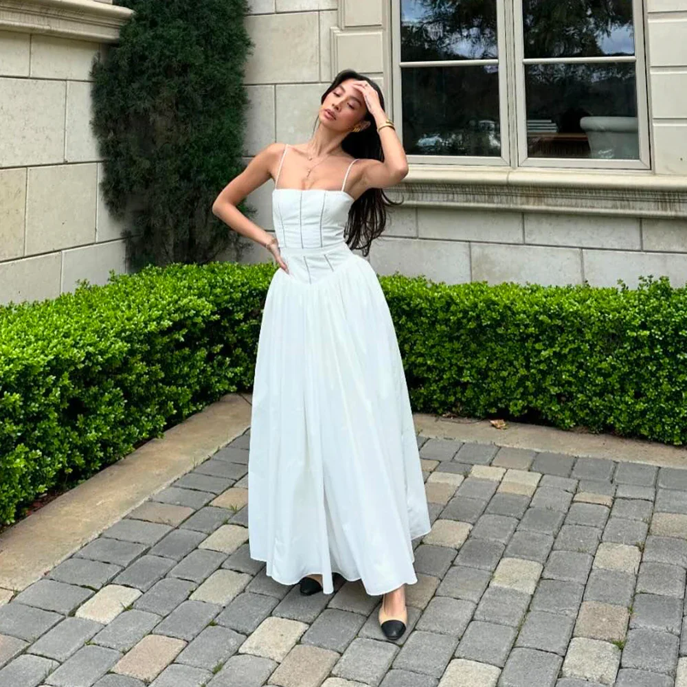 Maura Classic White Flare Dress - Image 5