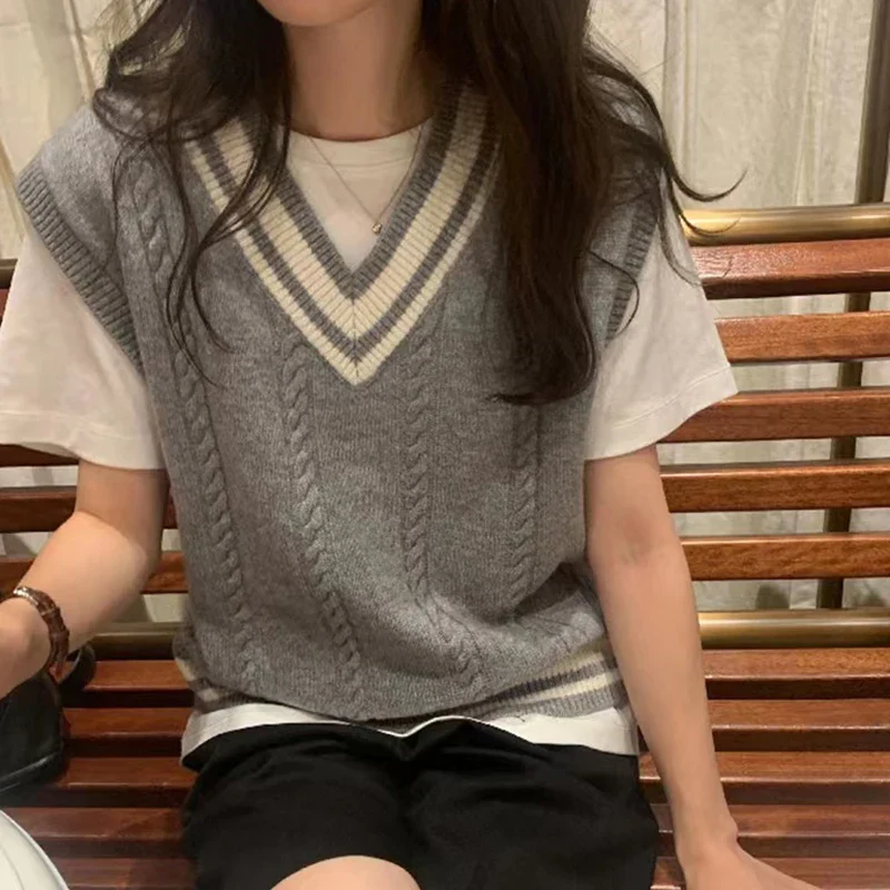 Miranda V Neck Sweater Vest Top - Image 6