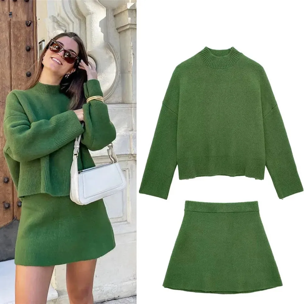 Neema Knitted A Line Mini Skirt Set - Image 4