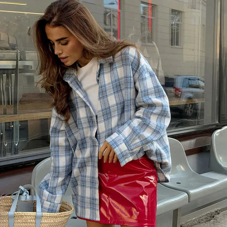 Newport Loose Plaid Shirt - Image 13