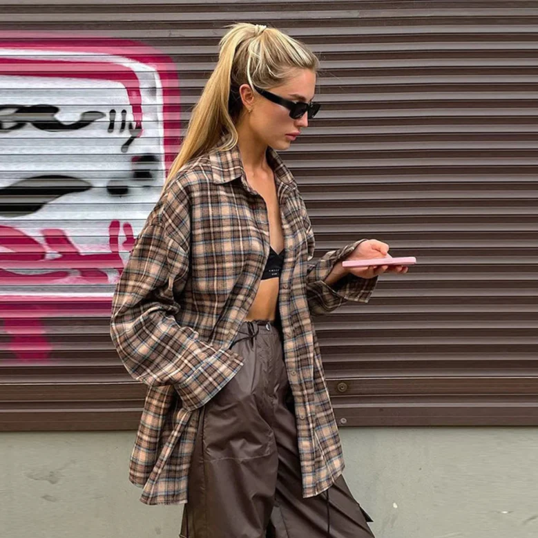 Newport Loose Plaid Shirt - Image 2