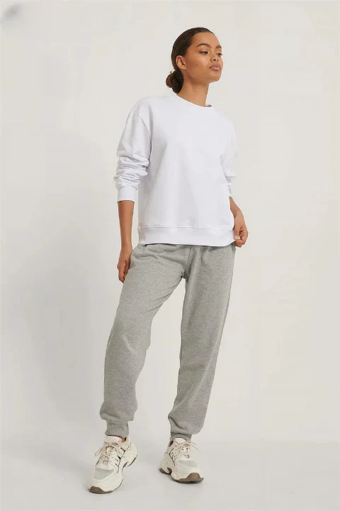 Nina's No-Fuss Neckline Pullover - Image 7