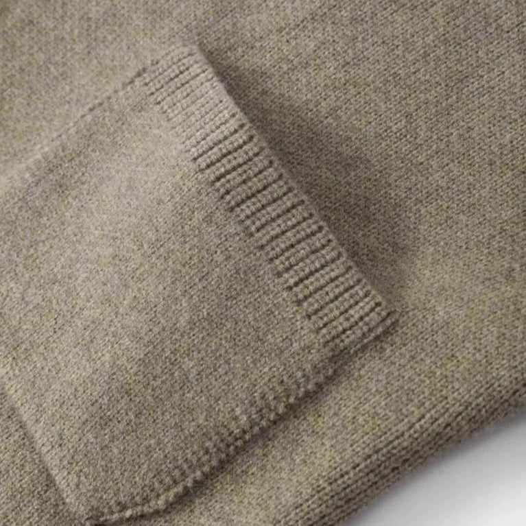 Old School V Neck Knit Cardigan - Image 23