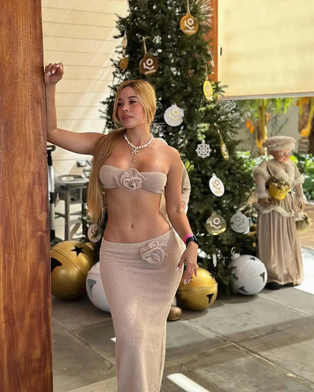 Particia Knitted Skirt Set - Image 4