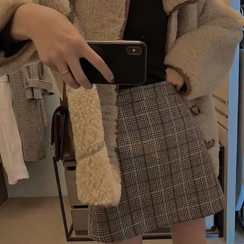 Plaid Sway & Chic Mini Skirt - Image 3
