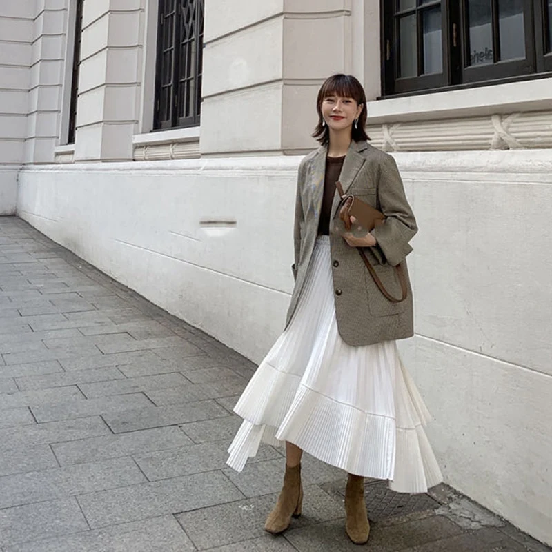 Reno Pleated Asymmetrical Long Skirt - Image 2
