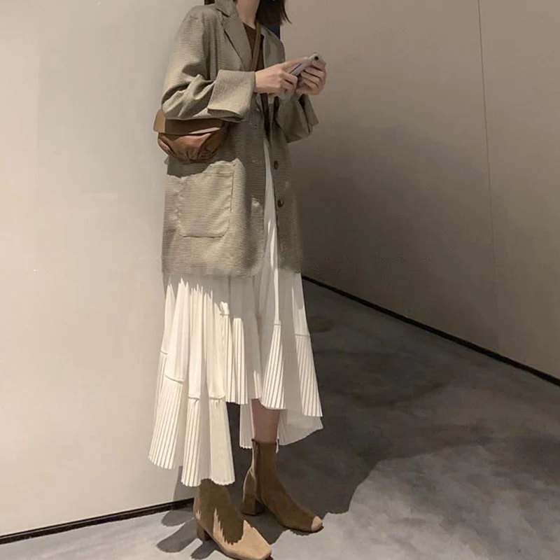 Reno Pleated Asymmetrical Long Skirt - Image 4