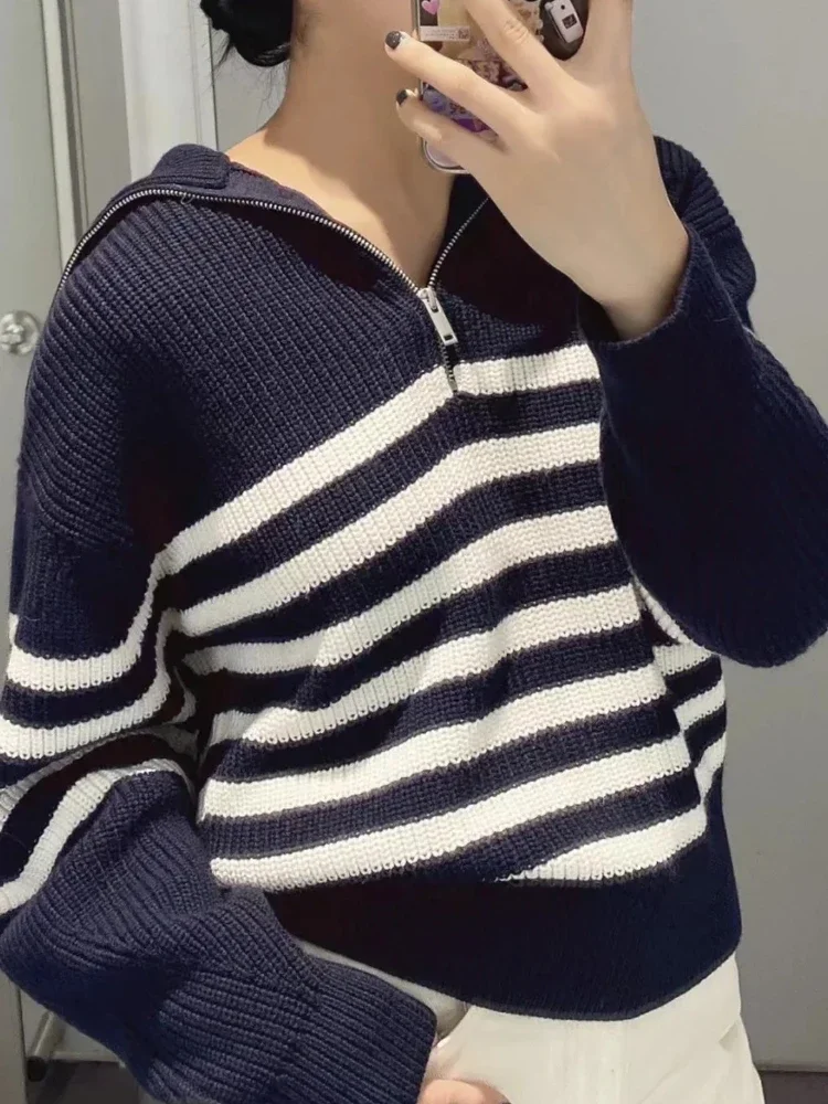 Sabrila Turtleneck Loose Pullover - Image 2