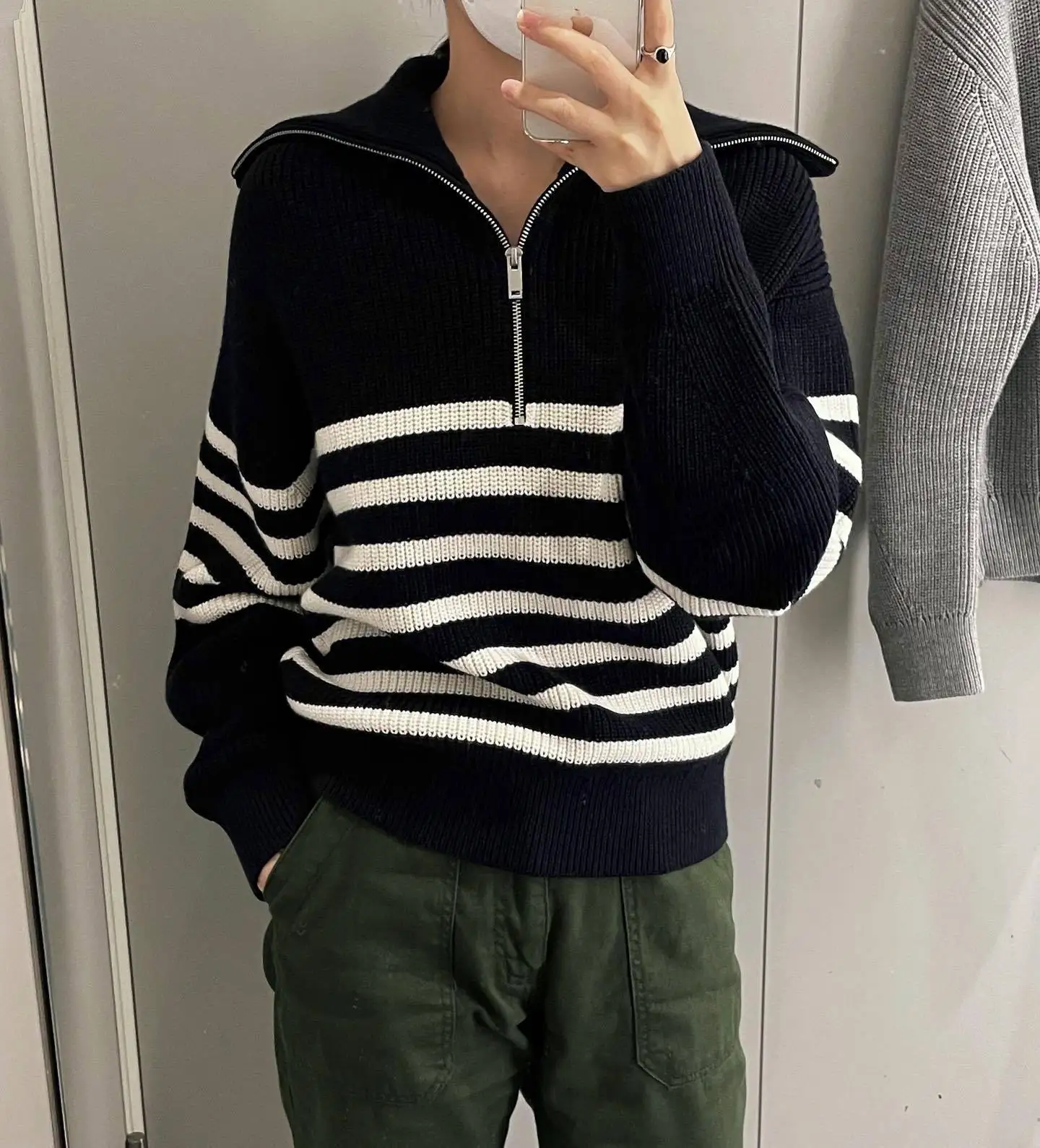 Sabrila Turtleneck Loose Pullover - Image 6