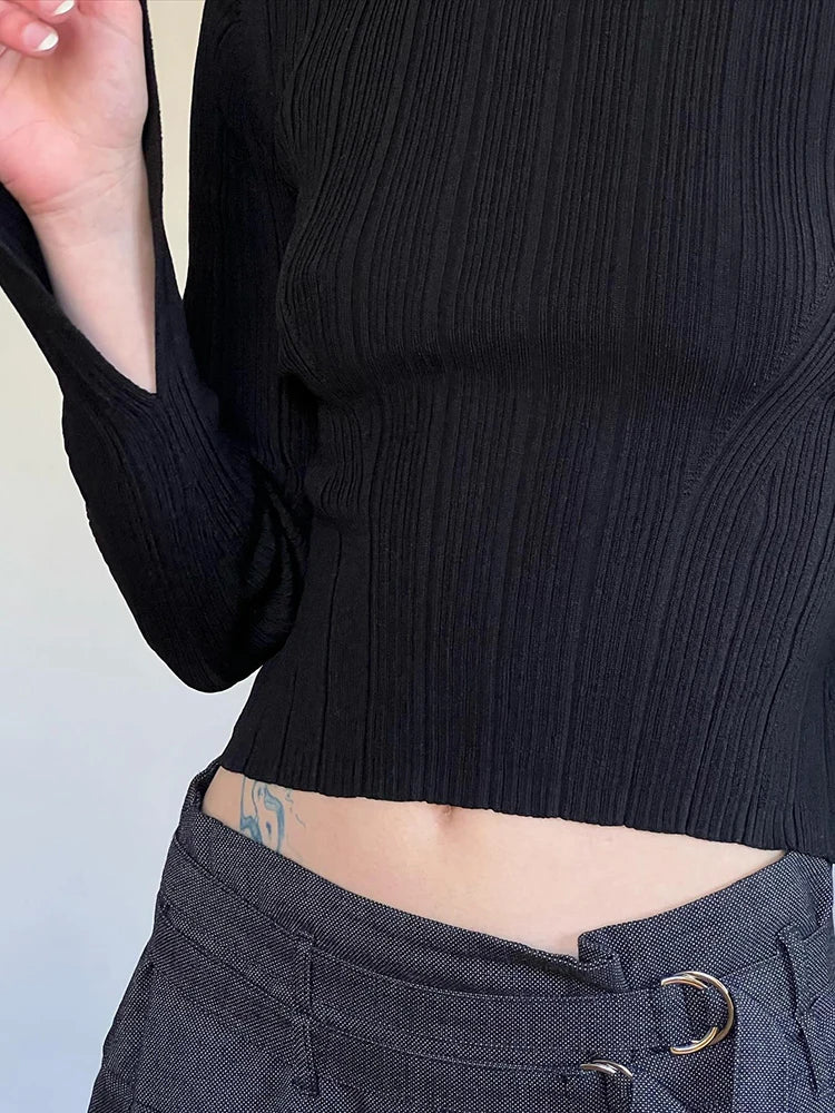 Seil Slim Pleated Top - Image 8