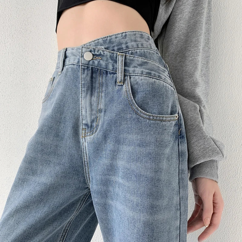 Shadowline Vintage Mom Fit Jeans - Image 9