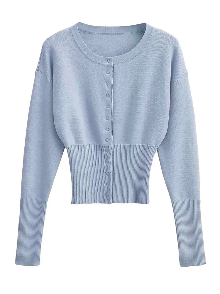 Weekend Getaway Knitted Cardigan Top - Image 4