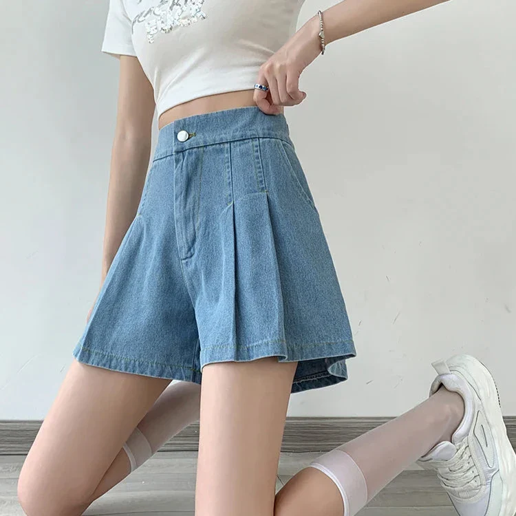Zane Pleated Denim Shorts - Image 4